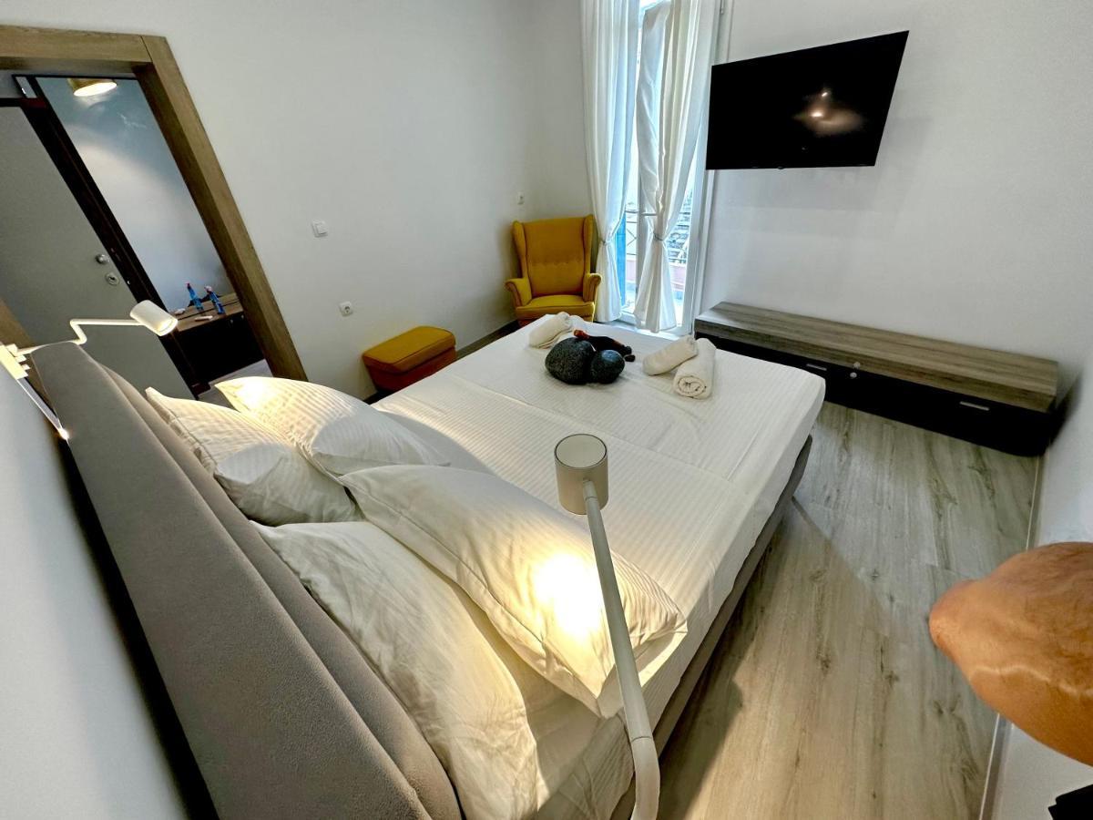 Travelers Luxury Suites, Studios & Apartments Corfu  Kültér fotó