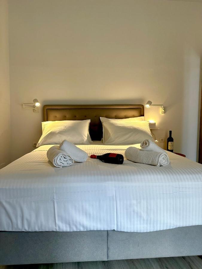 Travelers Luxury Suites, Studios & Apartments Corfu  Kültér fotó